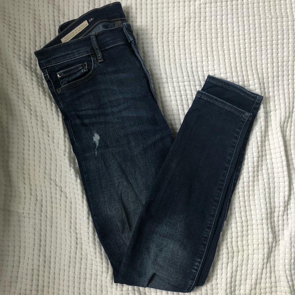 GAP Resolution True Skinny Mid Rise